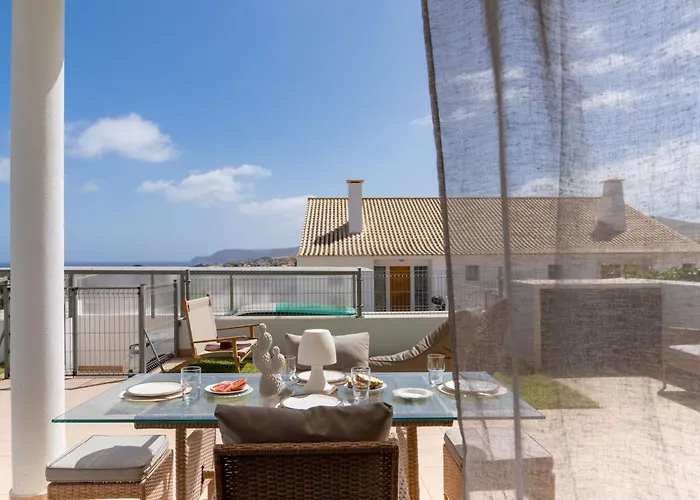 Marantemar By An Island *